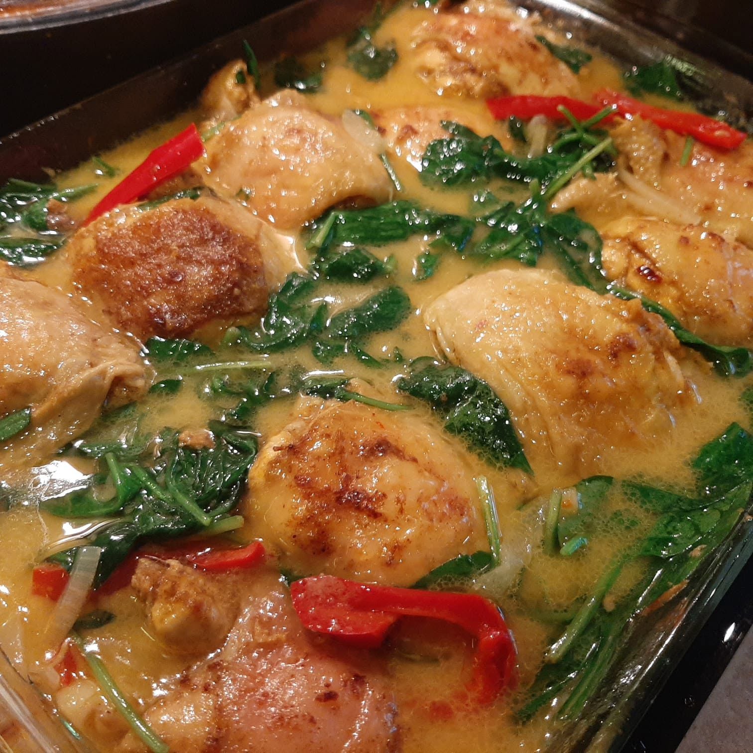 Thai-style chicken with fresh herbs